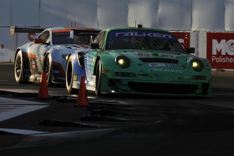  Porsche 911 GT3 RSR 2012 года  (фото 165 из 429)